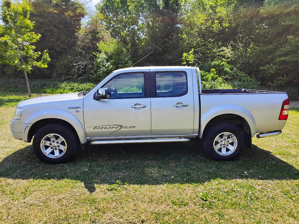 EJ07 VUO Ford Ranger Thunder D/C 4WD Pickup