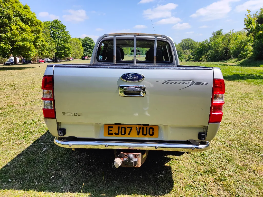 EJ07 VUO Ford Ranger Thunder D/C 4WD Pickup